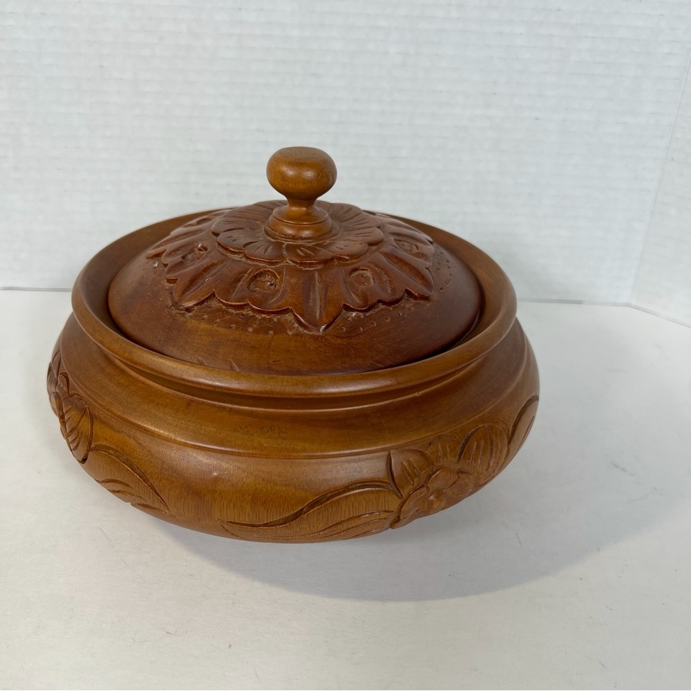Vtg Carved Wooden Bowl With Lid Floral Motif Rustic Home Decor Trinket Storage